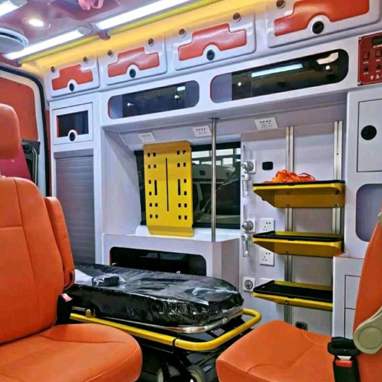 甘孜长途救护车护送病人租赁价格